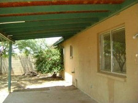 Foto del edificio - 9221 W Gary Rd