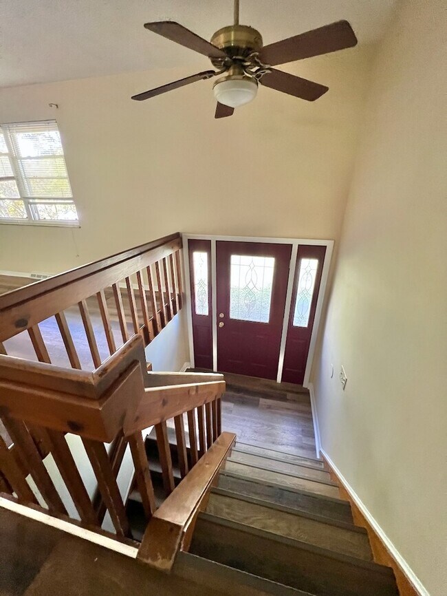 Building Photo - 9062 Revere Run