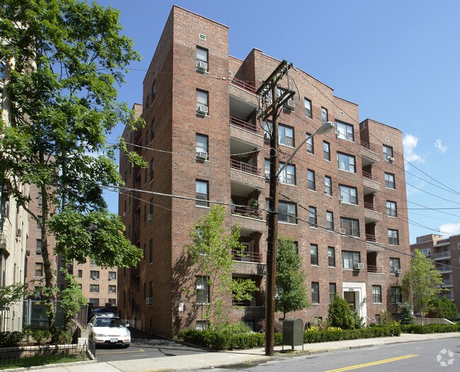 325 Main St, White Plains, NY 10601 Apartments White Plains, NY