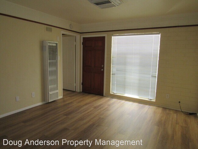 Foto del edificio - 858 W Milling St