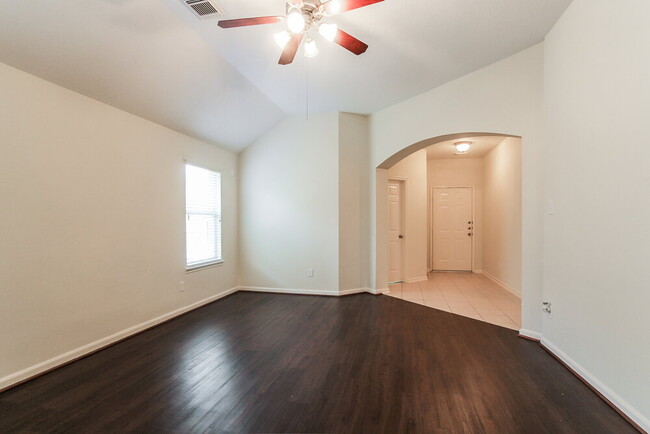 Building Photo - 2442 Keegan Hollow Ln
