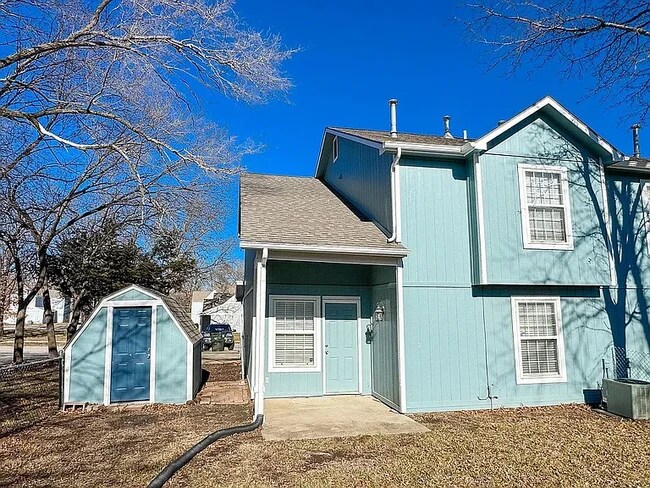 Foto del edificio - 1327 E 21st Ter