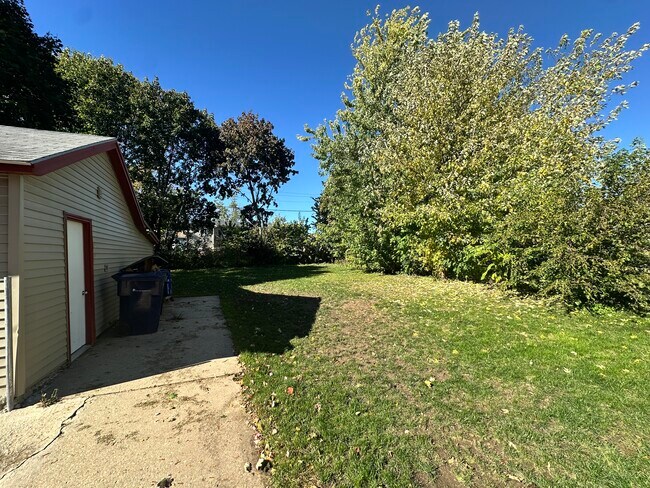 Foto del edificio - 318 S Locust St