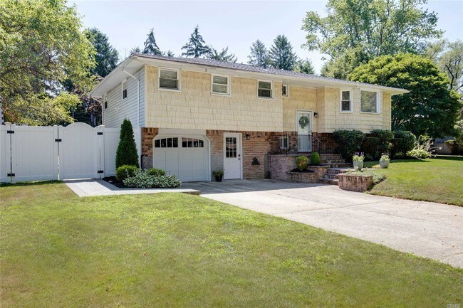 Building Photo - 23 Butterfield Dr