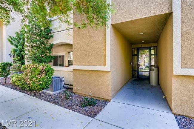 Foto del edificio - 8777 W Maule Ave