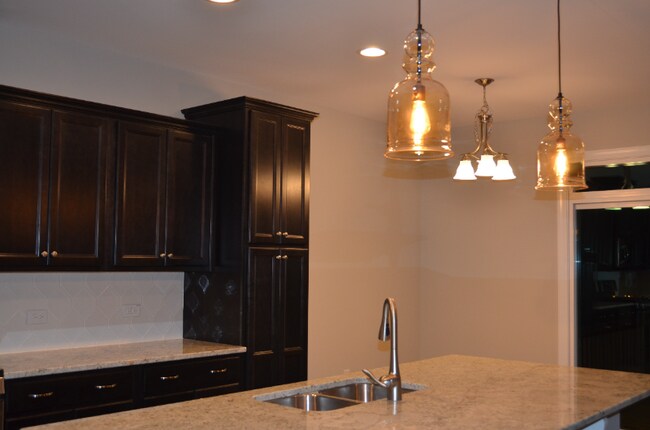 Foto del edificio - 937 Dalton Ridge Pl