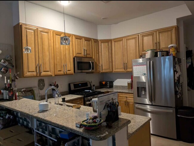 Foto del edificio - 1346 Kenyon St NW