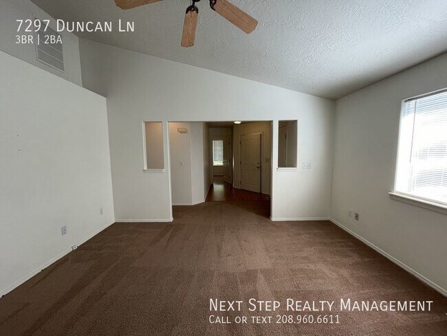 Foto del edificio - 3 Bed 2 Bath
