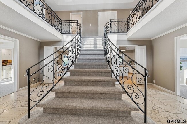 Building Photo - 9723 Fieldcrest Dr