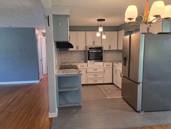 Foto del edificio - 220 Buena Vista St