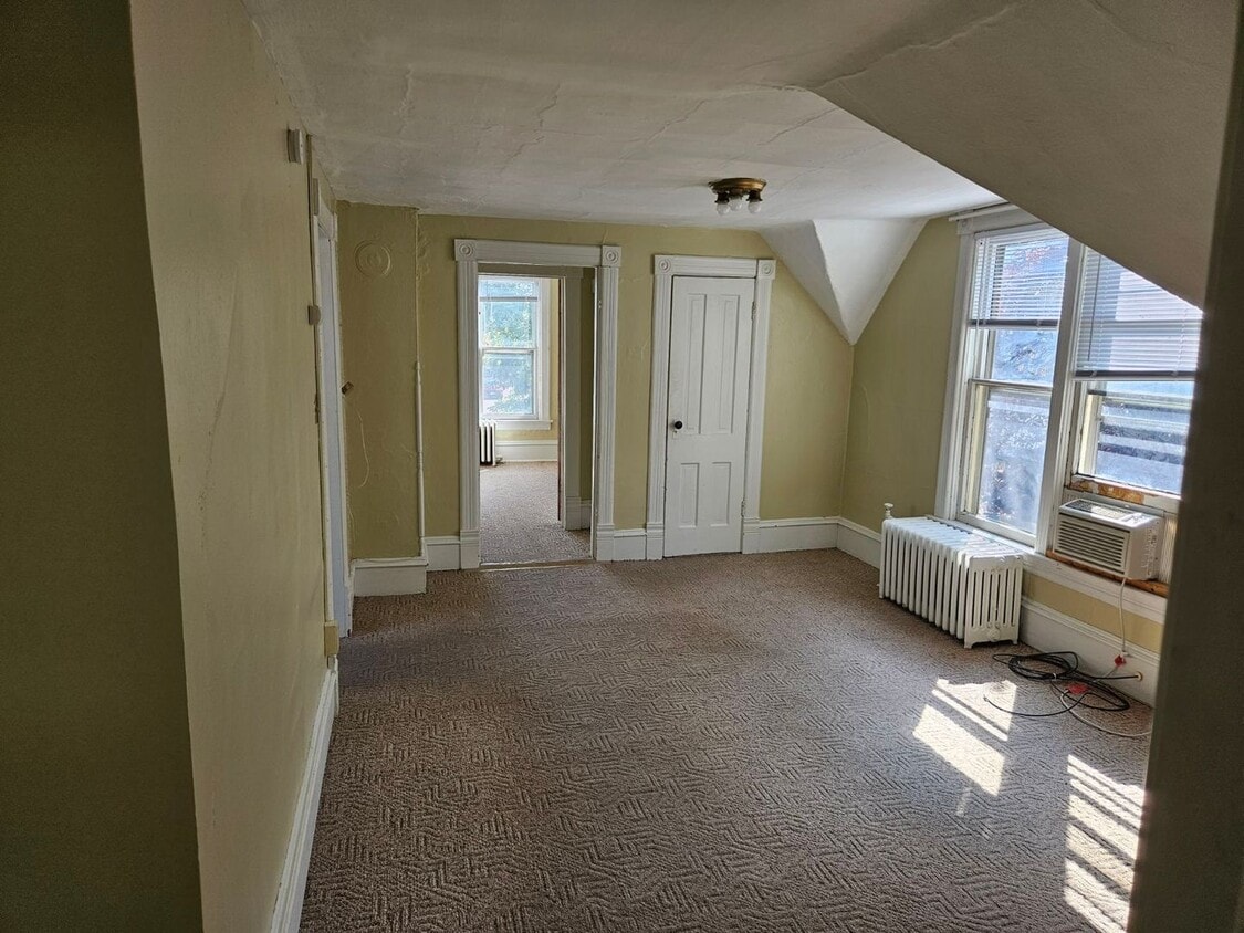 819 Bemidji Ave N Unit A, Bemidji, MN 56601 Room for Rent in Bemidji