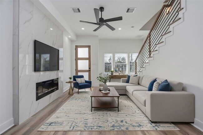 Foto del edificio - 4533 Larkspur St