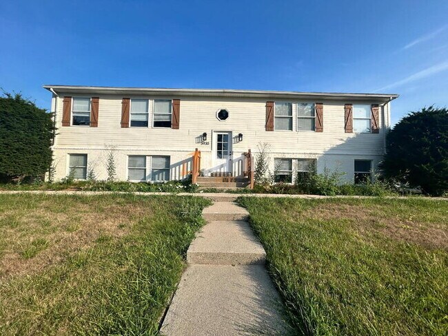 Foto del edificio - 5930 Fiesta Ave