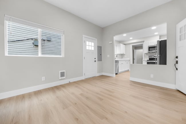 Building Photo - 1412 23rd St