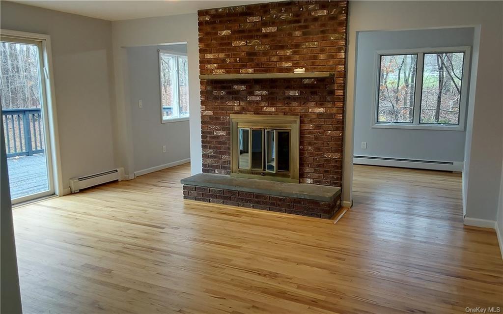 354 Ridge Rd, Woodbury, NY 10930 House Rental in Woodbury, NY
