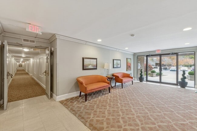 Foto del edificio - SPACIOUS Bright UNIT.