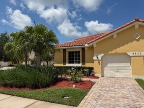 Building Photo - 6510 Oxford Cir