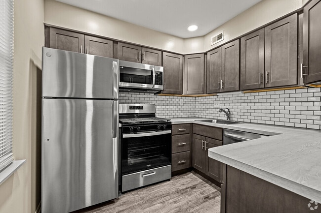 Building Photo - Colebrook Apartments