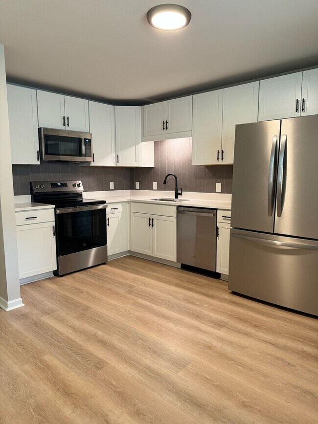 Foto del edificio - 5355 Valina Dr