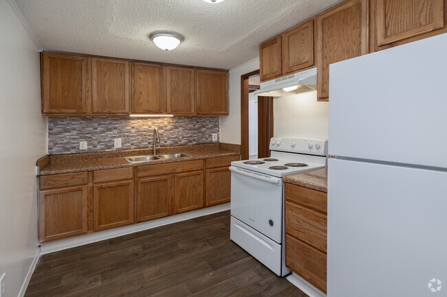 Building Photo - Camden Way Apartments