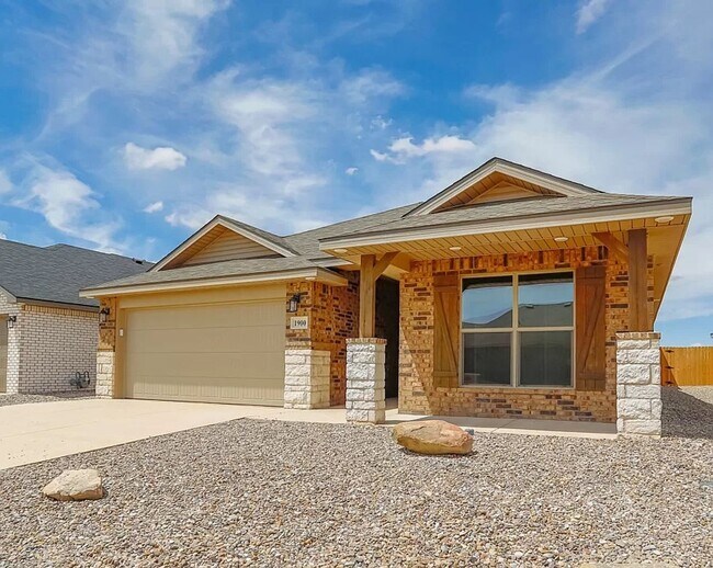Building Photo - Incredible 3 Bedroom Home Available 6/15/24!
