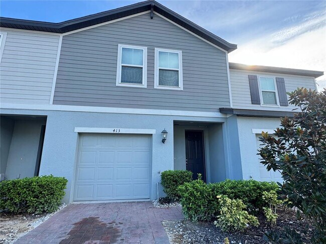 Foto del edificio - 413 Legacy Lp