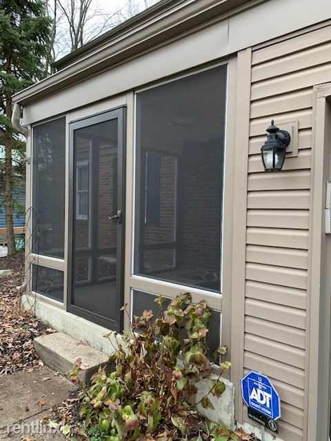 Building Photo - 4 br, 2.5 bath House - 4565 Mount Rushmore Ct