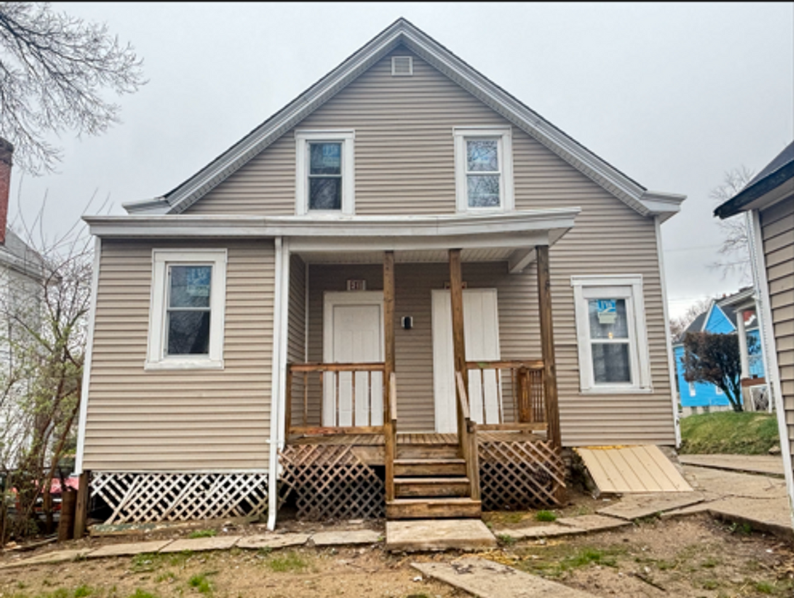 Primary Photo - Sliker Home