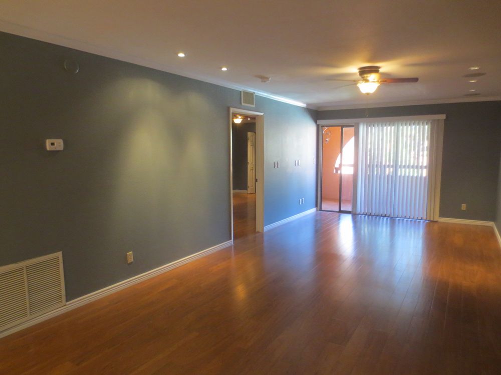 Primary Photo - 4303 E Cactus Rd