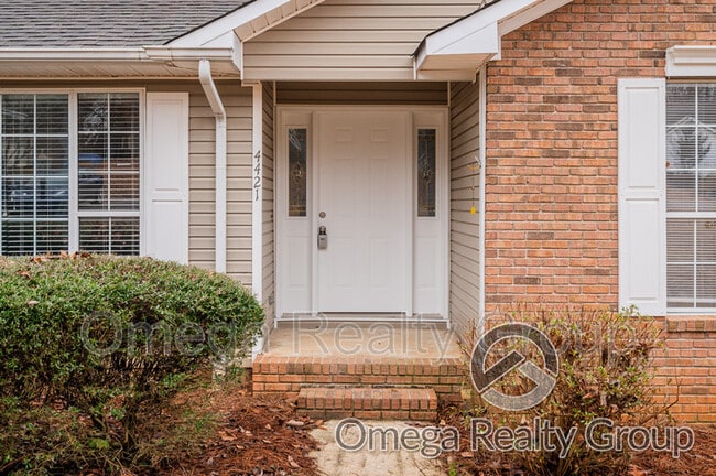 Building Photo - 4421 Welch Cir