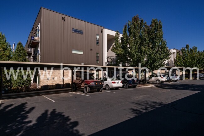 Foto del edificio - 3225 S 900 E