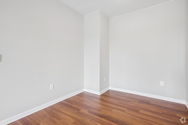 2BR, 2BA - 1,109SF - Dining Room - The Aspen