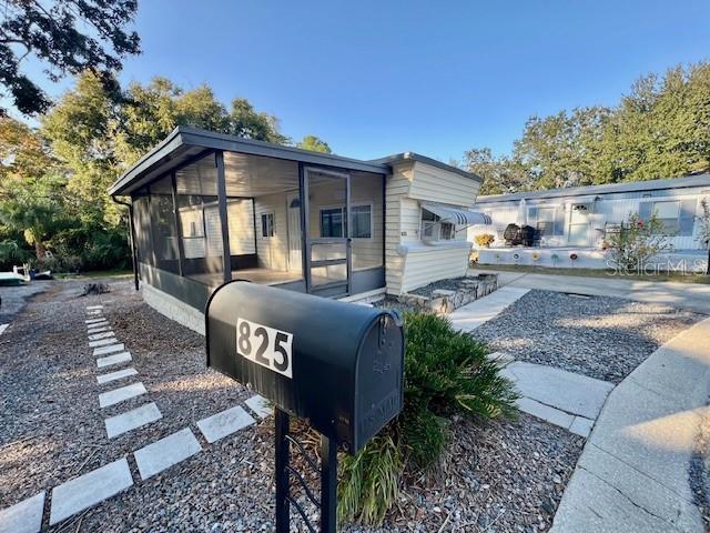 Foto del edificio - 825 Oakwood Dr