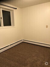 Building Photo - 939 Lathrop St