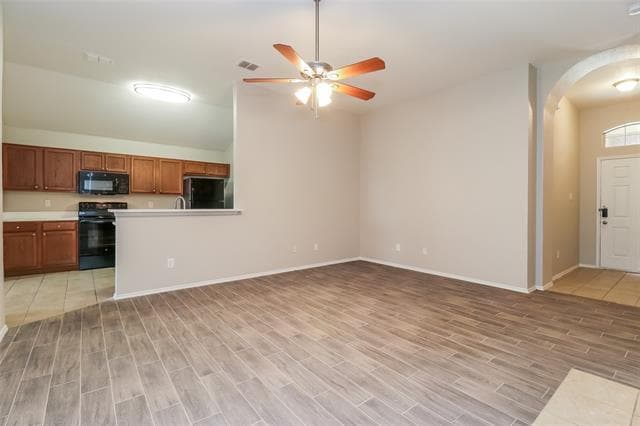 Building Photo - 6533 Waterhill Ln