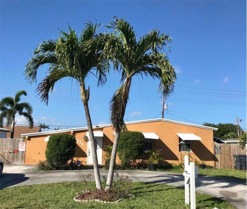 3220 French Ave, Lake Worth, FL 33461 Condo for Rent in Lake Worth