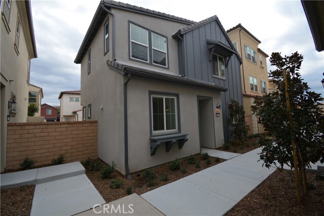 Building Photo - 16171 Paddock Ave