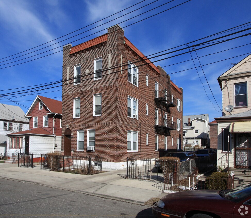 Foto del edificio - 2715 Kearney St