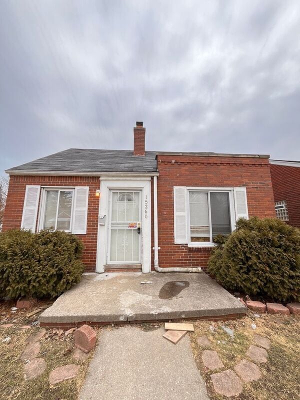 Foto principal - 15260 Eastburn St