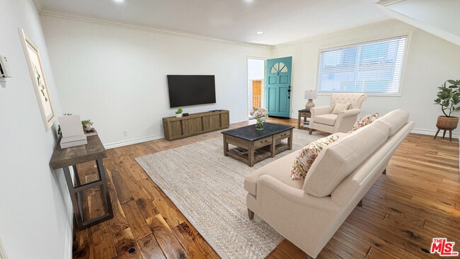 Building Photo - 1321 Euclid St