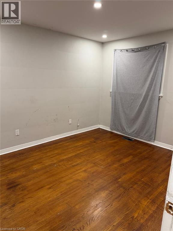 Building Photo - 5487 Eaton Ave