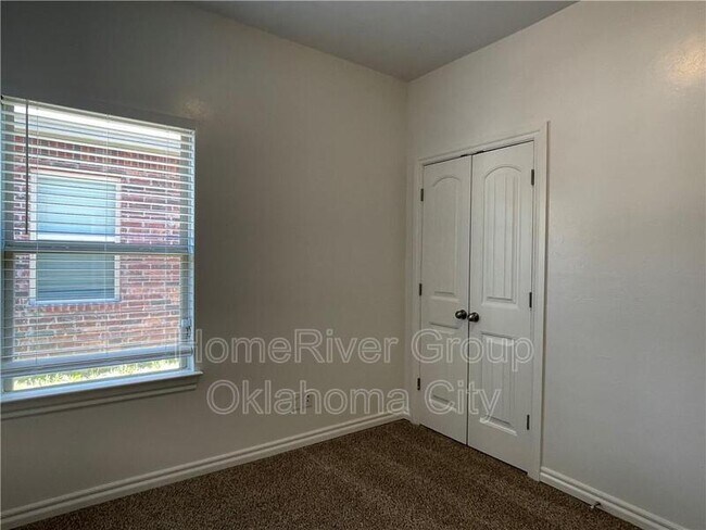 Foto del edificio - 1008 SW 91st St