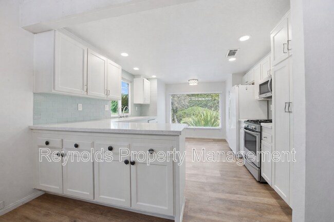 Foto del edificio - 2279 Caminito Cabala