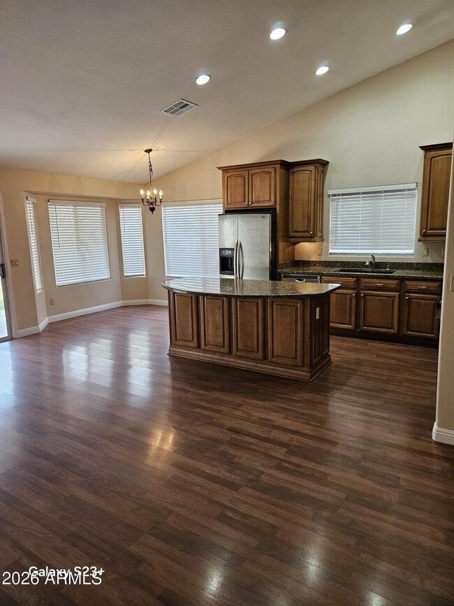 Building Photo - 14246 S 43rd Pl