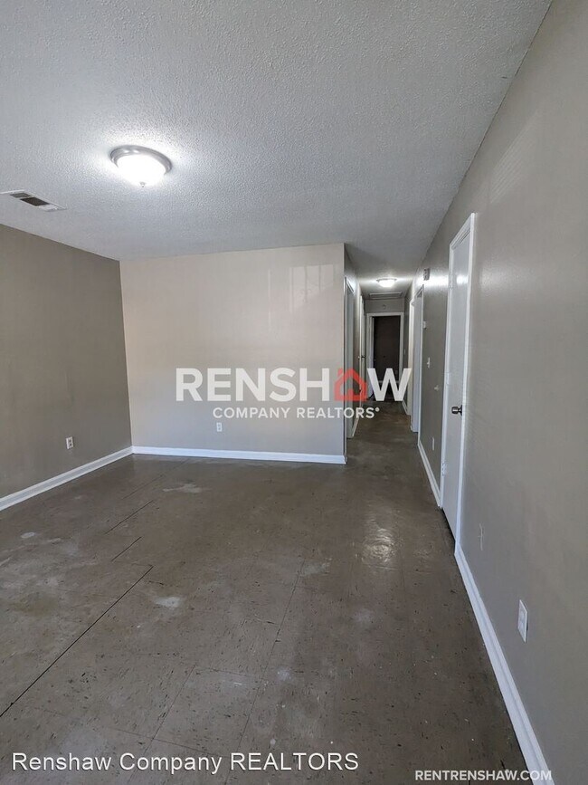 Foto del edificio - 4 br, 2 bath House - 1653 Locust St