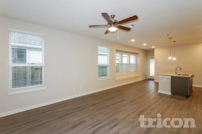 Foto del edificio - 2310 Bailey Flds Ln