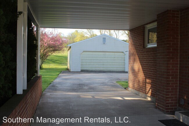 Foto del edificio - 4 br, 1 bath House - 98 Church St.