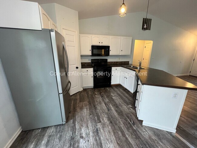Foto del edificio - 6720 W Legacy Dr