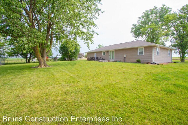 Foto del edificio - 3 br, 2 bath House - 6813 Hellwarth Road