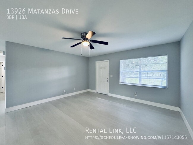 Foto del edificio - 13926 Matanzas Dr
